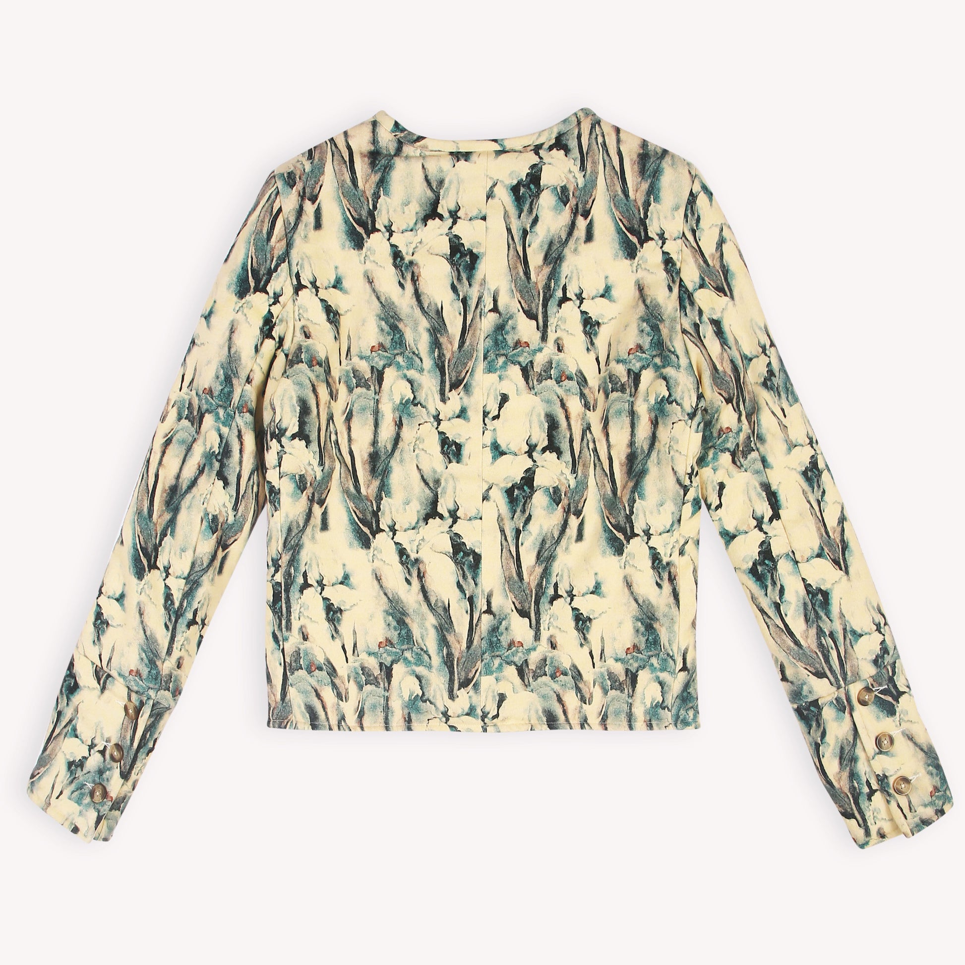 This piece of clothing has been referred to on the Bee as the “Noor women’s 
multicolored fleece wool quilted jacket with warm quilting.” A fashionable fleece quilted 
wool coat in a shocking colorful panels for women